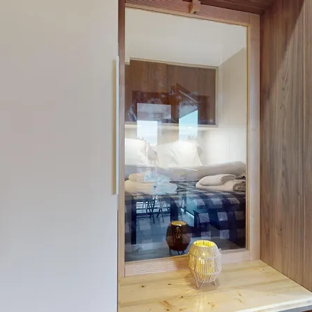 Les Loges Balcon Et Parking *